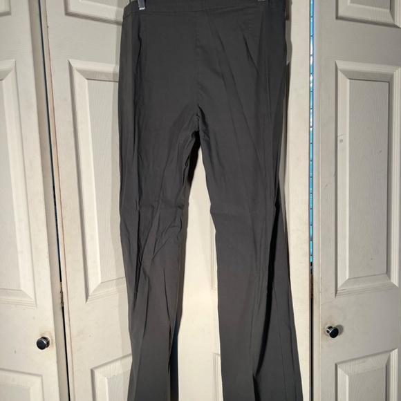 Unbranded Gray Trousers Size 18 - Picture 2 of 2